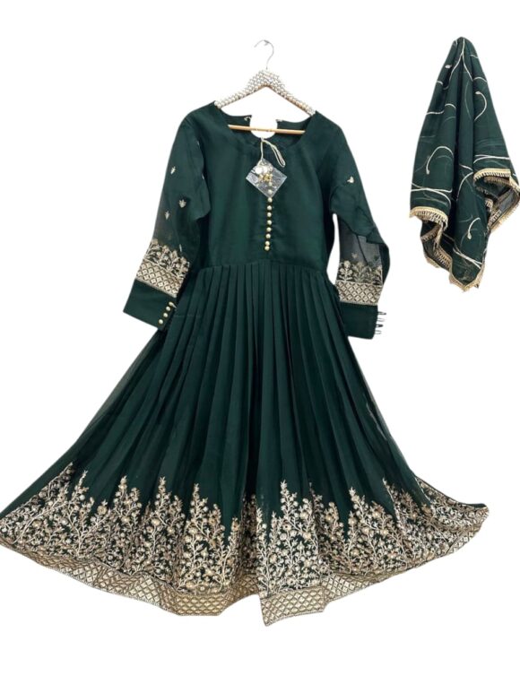 Mirror Embroided daman 3_pc full flayer maxi - Image 8